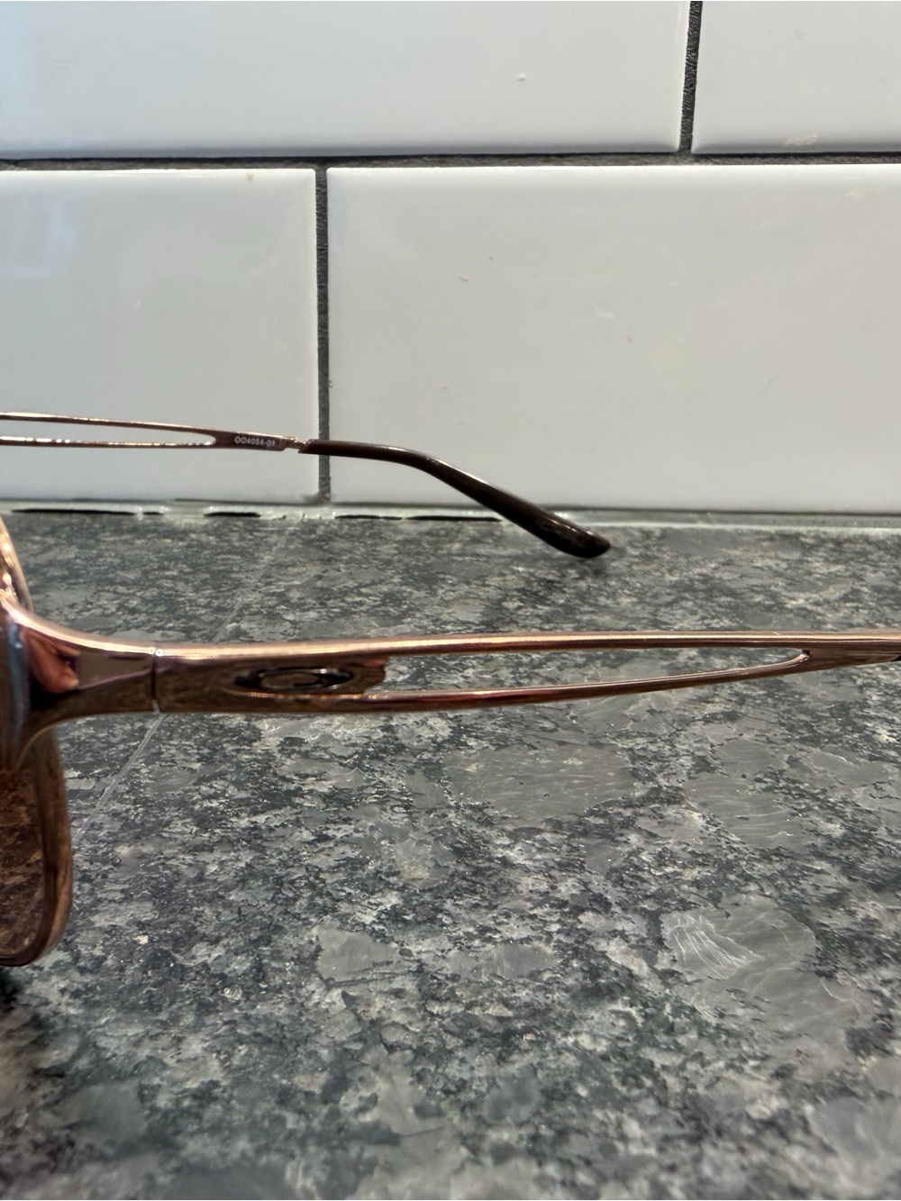 Oakley Brown Gradient Lens Gold Frame Aviator Sunglasses - Picture 7 of 11